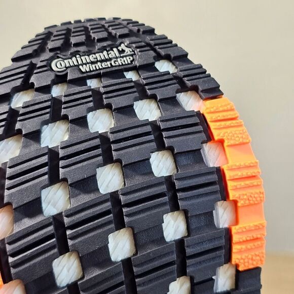 Adidas Ultraboost 20 Cold Ready Running Shoes Women's 8 Insulated Repellent New - Picture 15 of 16